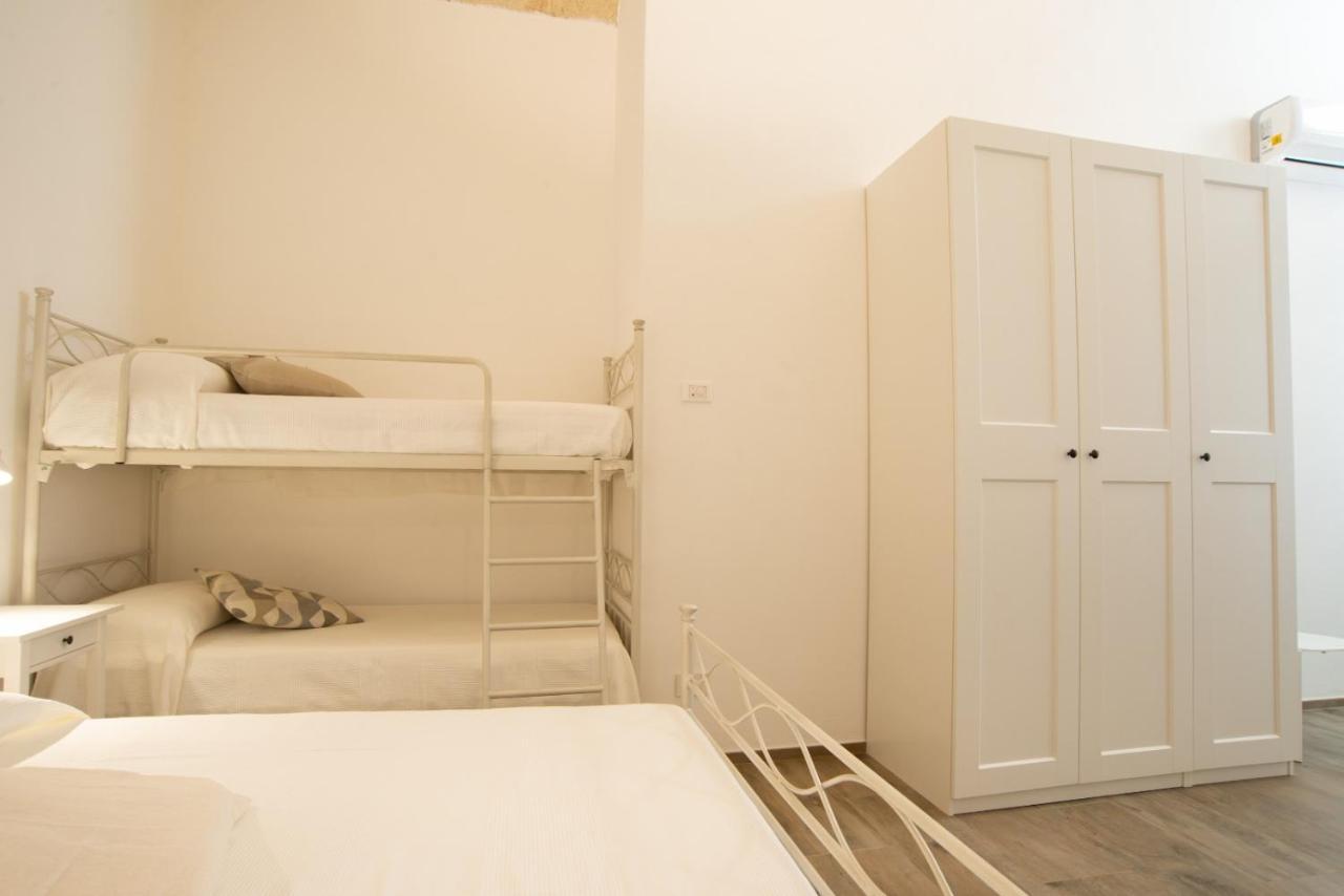 Sun House Rooms Polignano a Mare Exterior foto